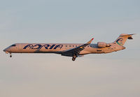 ADRIA_CRJ700_S5-AAN_FRA_1112_JP_small.jpg