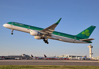 AERLINGUS_757-200_EI-LBR_JFK_0516_7_JP_small.jpg