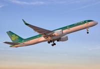 AERLINGUS_757-200_EI-LBT_JFK_0916_3_JP_small.jpg