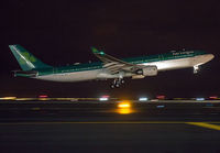 AERLINGUS_A330-300_EI-DUZ_JFK_0513_JP_small.jpg