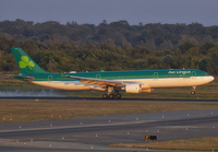 AERLINGUS_A330-300_EI-GAJ_JFK_0919_6_JPsmall_.jpg