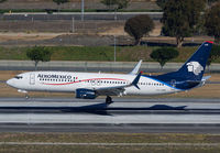 AEROMEXICO_737-800_XA-AMK_LAX_1115_4_JP_small.jpg