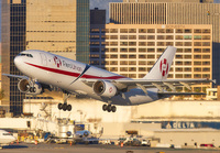 AEROUNION_A300-600F_XA-UYR_LAX_1221_JP_small.jpg