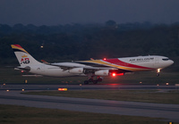 AIRBELGIUM_A340-300_OO-ABD_JFK_0819_22_JP_small.jpg