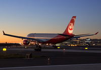 AIRBERLIN_A330-200_D-ALPJ_JFK_0915A_4_jP_small.jpg