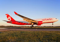 AIRBERLIN_A330-200_D-ALPJ_JFK_0915_4_JP_small.jpg