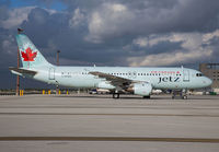 AIRCANADA_A320_C-FPWD_MIA_1014_JP_small1.jpg