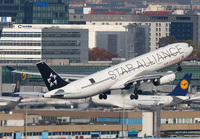 AIRCANADA_A330-200_C-GHLM_FRA_1112Z_JP_small1.jpg