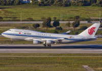 AIRCHINA_747-400_B-2469_LAX_0209I_JP_small1.jpg