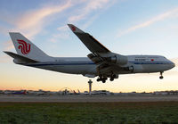 AIRCHINA_747-400_B-2470_LAX_1110D_JP_small.jpg