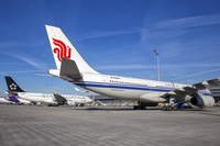 AIRCHINA_A330-200_B-5933_MUC_0315_JP_smal.jpg