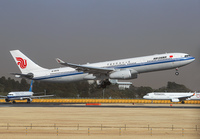 AIRCHINA_A330-300_B-5978_NRT_0117Q_1_JP_small.jpg