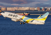 AIRDO_737-700_JA12AN_HND_0224_JP_small.jpg