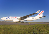 AIREUROPA_A330-200_EC-MAJ_JFK_0714I_JP_small1.jpg