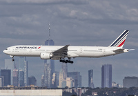 AIRFRANCE_777-300_F-GSOG_JFK_0919_1_JP_small.jpg