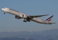 Filename=AIRFRANCE_777-300_F-GSQM_LAX_0213F_JP_small.jpg
Filesize=91KiB
Dimensions=1000x695
Date added=Feb 19, 2013 AIRFRANCE_777-300_F-GSQM_LAX_0213F_JP_small.jpg