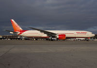 AIRINDIA_777-300_VT-ALS_JFK_0912C_JP_small.jpg