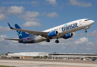 AIRTRANSAT_737-800_C-FTCZ_FLL_1014C_JP_small1.jpg