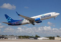 AIRTRANSAT_737-800_C-FTCZ_FLL_1014E_JP_small1.jpg