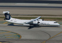 ALASKA_Q400_N423QX_LAX_0213D_JP_small.jpg