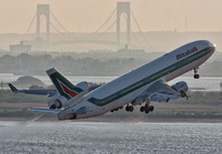 ALITALIACARGO_MD11F_I-DUPU_MIA_0108_JP_small3.jpg