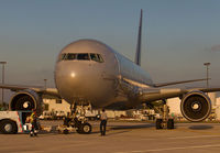 ALITALIA_767-300_EI-DBP_MIA_1211B_JP_small.jpg