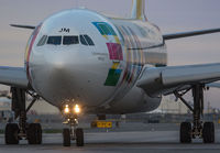 ALITALIA_A330-200_EI-EJM_JFK_0515A_5_JP_small.jpg