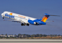 ALLEGIANT_MD80_N403NV_LAX_1113I_JP_small.jpg