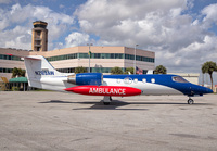 AMBULANCE_LEARJET_N289AW_FLL_01219_JP_small.jpg