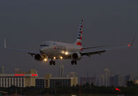 AMERICAN_737-800_MIA_0114BJ_JP_small.jpg
