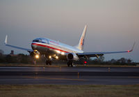 AMERICAN_737-800_N891NN_JFK_0913_JP_small.jpg