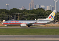 AMERICAN_737-800_N905AN_CLT_0617_2_JP_small.jpg