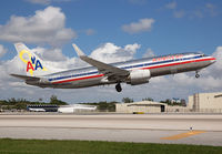 AMERICAN_737-800_N905AN_FLL_1014K_JP_small.jpg