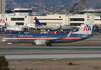 AMERICAN_737-800_N933AN_LAX_0209_JP_small.jpg