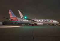AMERICAN_737-800_N981AN_LAX_1113_JP_small.jpg