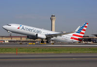 AMERICAN_737-800_N987AN_EWR_0515B_jP_small.jpg