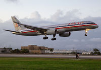 AMERICAN_757-200_N176AA_MIA_1214_JP_small.jpg