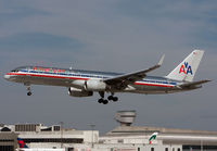 AMERICAN_757-200_N656AA_MIA_1009_JP.jpg