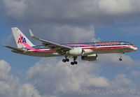 AMERICAN_757-200_N664AA_MIA_0111_JP_small.jpg