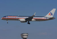 AMERICAN_757-200_N835AA_MIA_0110_JP_small.jpg