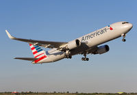 AMERICAN_767-300_N346AN_JFK_0714G_JP_small.jpg