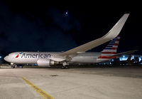 AMERICAN_767-300_N387AM_MIA_1013Y_JP_small.jpg