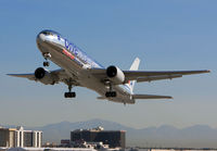 AMERICAN_767-300_N395AN_LAX_1109C_JP.jpg