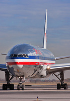 AMERICAN_777-200_JFK_0106_JP_small.jpg