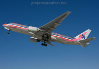 AMERICAN_777-200_N759AN_LAX_1109e_JP_small.jpg