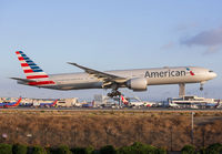 AMERICAN_777-300_N722AN_LAX_0616_7_JP_small.jpg