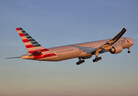 AMERICAN_777-300_N723AN_JFK_0713K_JP_small.jpg