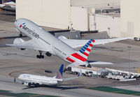 AMERICAN_787-8_N805AN_LAX_1115_6_JP_small.jpg