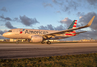 AMERICAN_A319_N9016_MIA_0218_2_jP_small.jpg