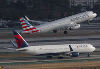 Filename=AMERICAN_A321_N127AA_LAX_0616_2_JP_small.jpg
Filesize=269KiB
Dimensions=1299x903
Date added=Oct 16, 2016 AMERICAN_A321_N127AA_LAX_0616_2_JP_small.jpg